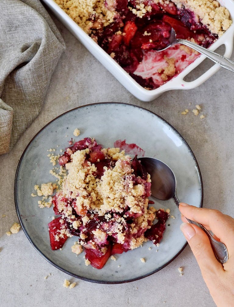 Ashleigh's Autumn Fruit Crumble